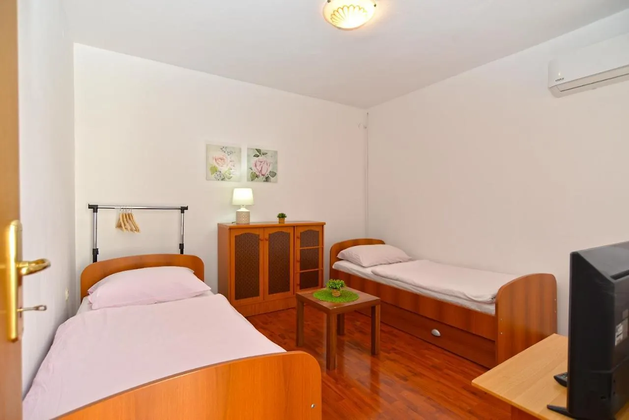 Apartments Marija 1124 Fazana