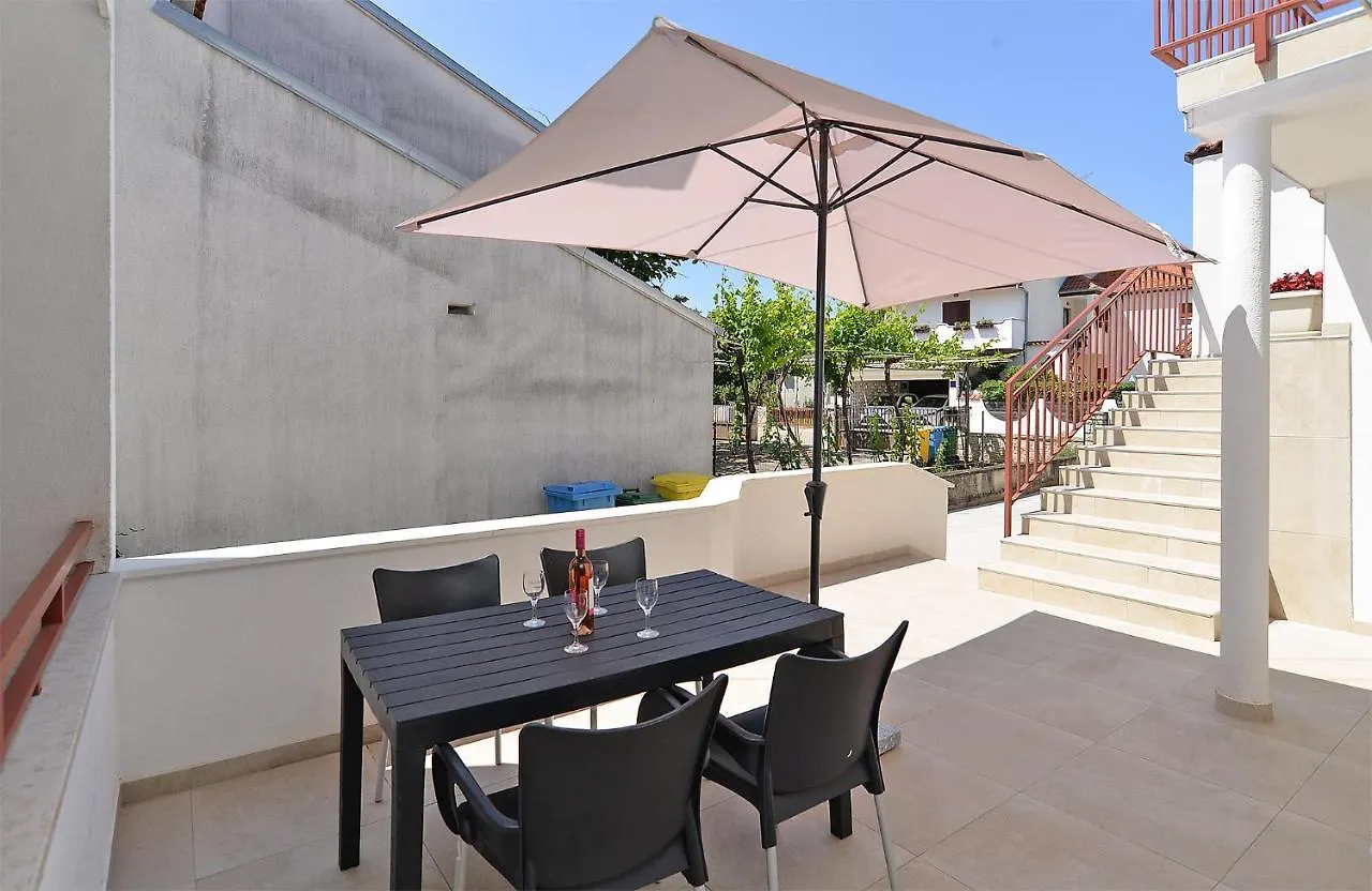 Apartments Marija 1124 Fazana Croatia