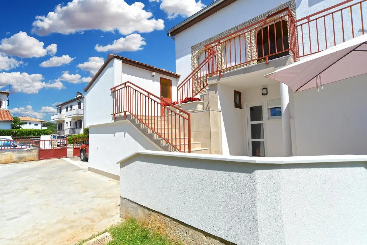 Apartments Marija 1124 Fazana Croatia