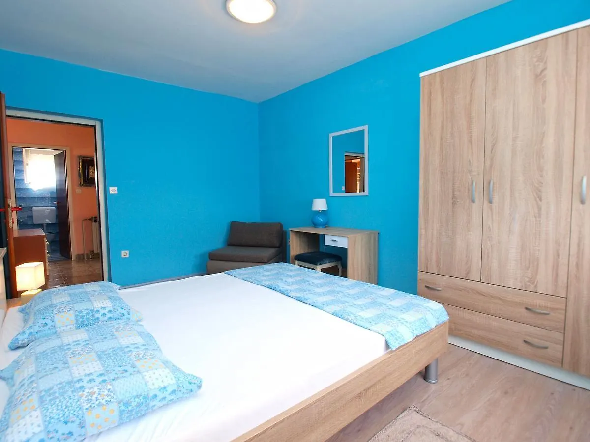 Apartments Marija 1124 Fazana 0*,