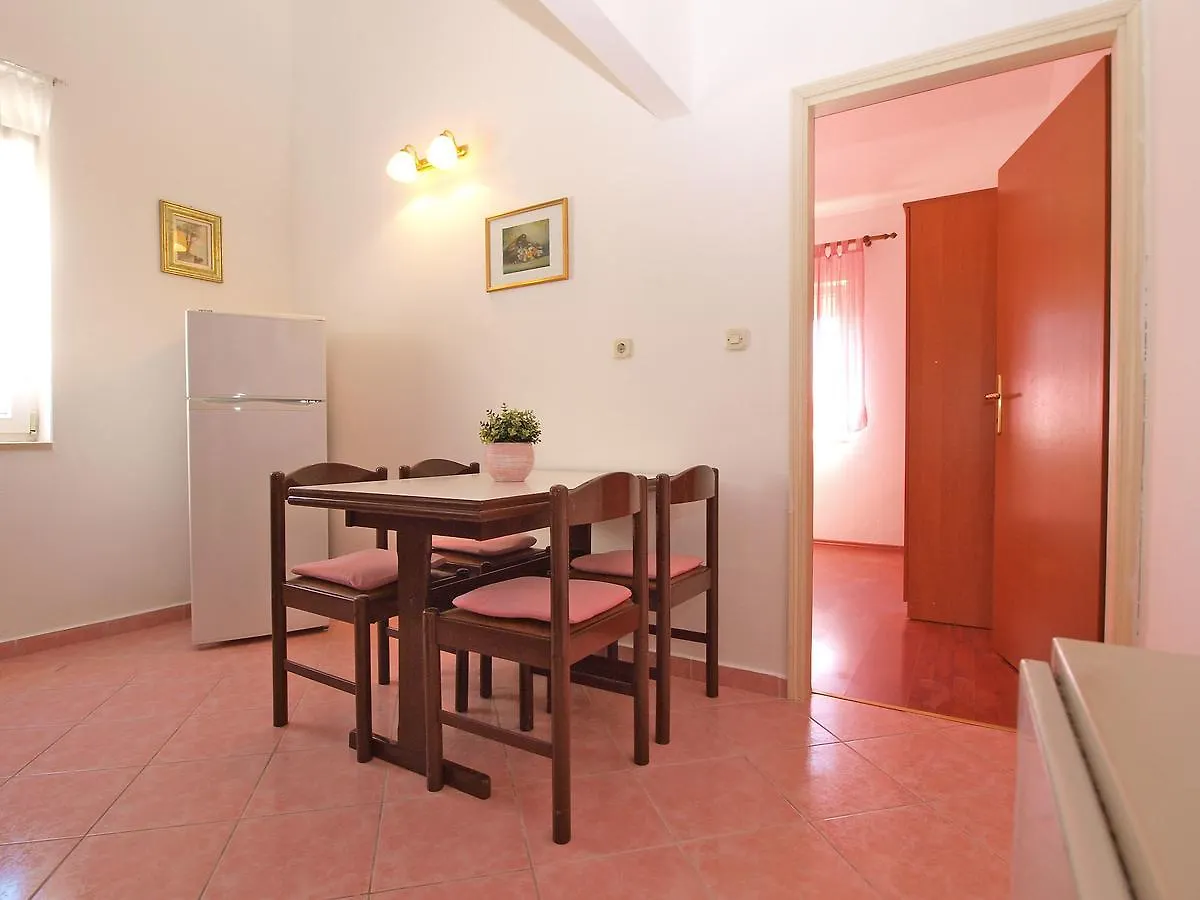 Apartments Marija 1124 Fazana Croatia