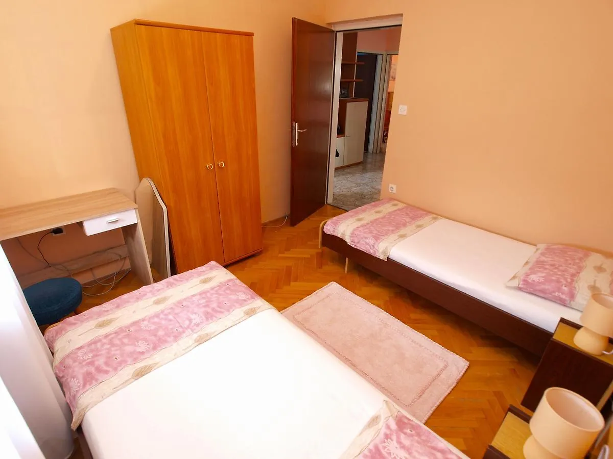 פאז'אנה Apartments Marija 1124