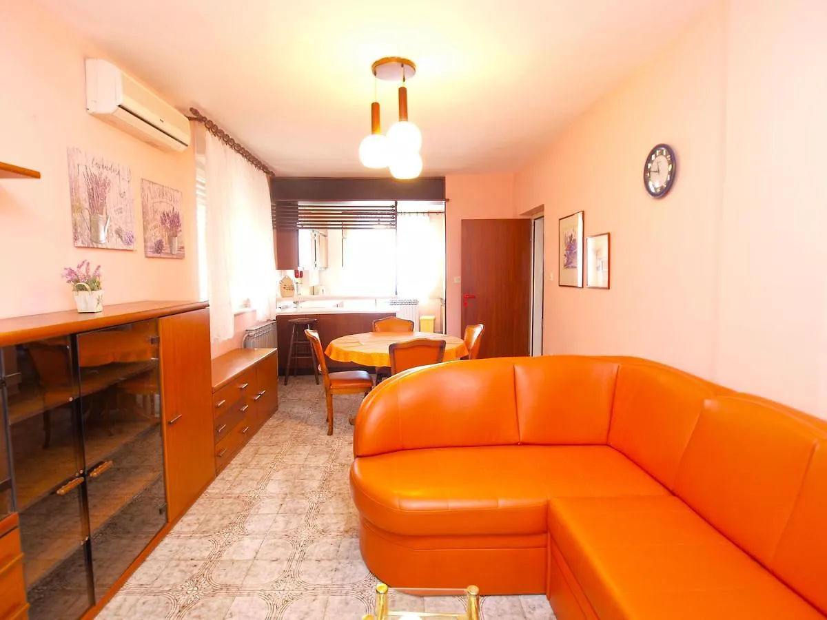 פאז'אנה Apartments Marija 1124 0*,